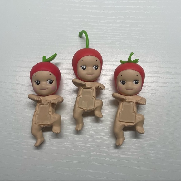 Sonny Angel Hippers cherry apple tomato minifigure collectible - Picture 1 of 5